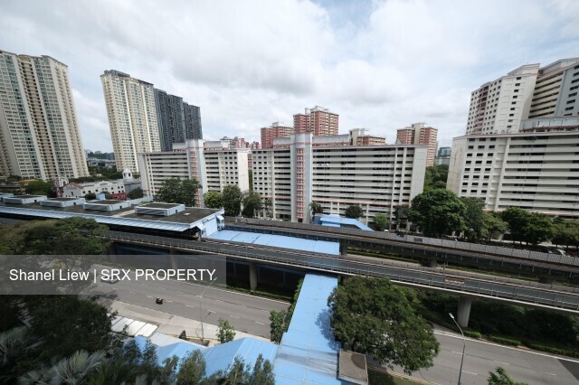 Commonwealth Towers (D3), Condominium #451789071